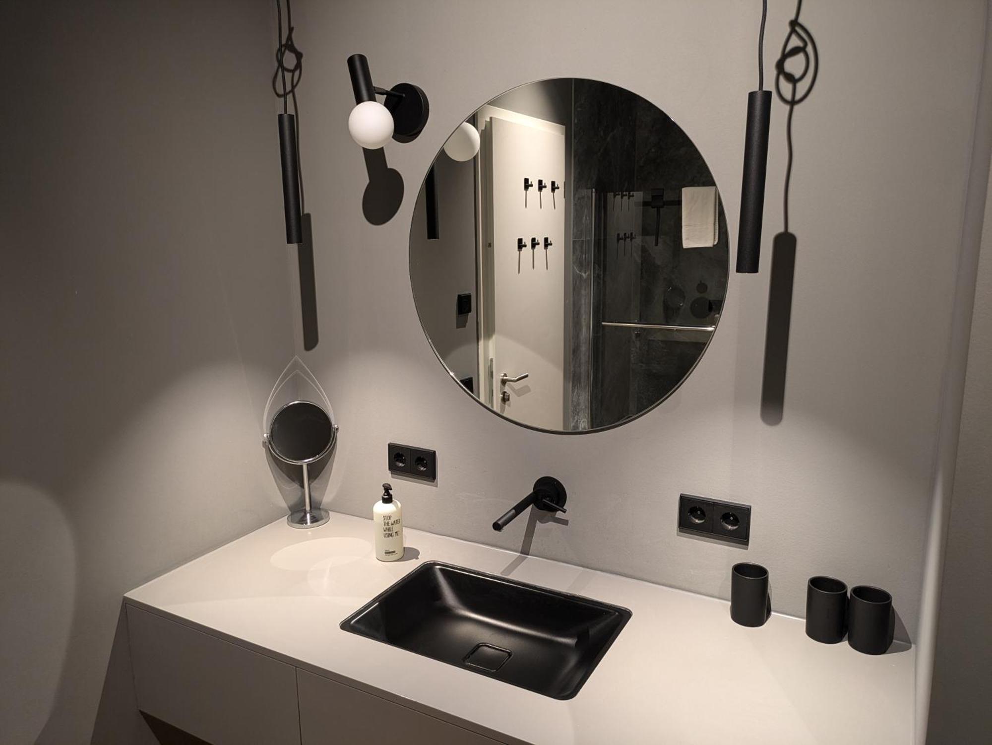 Ng19. Your Inspiring Homebase. Berlino Esterno foto